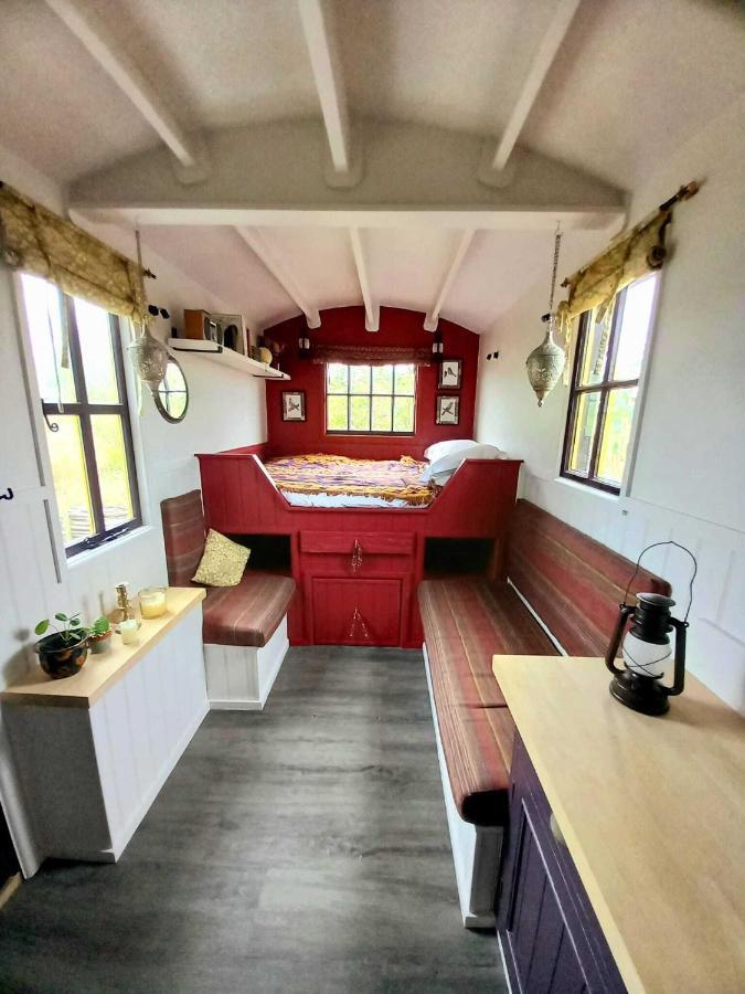 Field Hut Villa Wadebridge Exterior photo